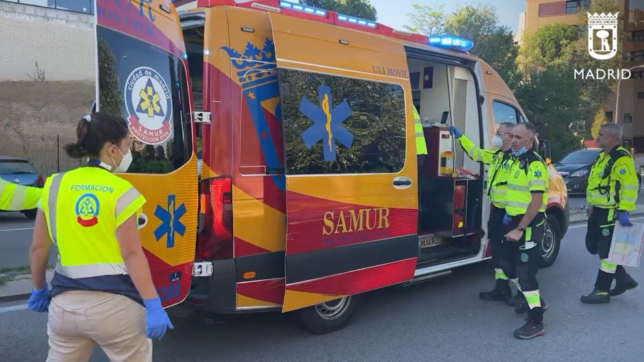 Un coche atropella a una mujer de 63 años en el madrileño barrio de