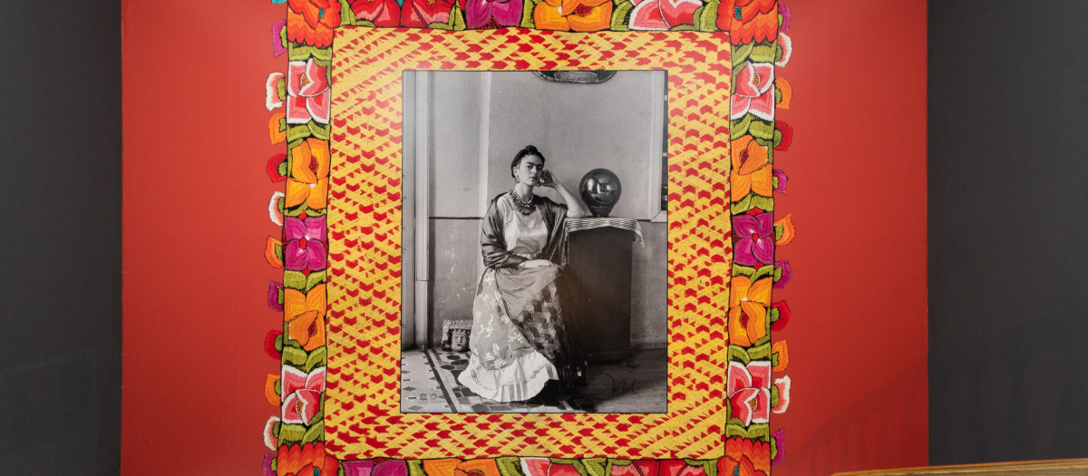 Medio Centenar De Fotos Desconocidas De Frida Kahlo Ahondan En Su