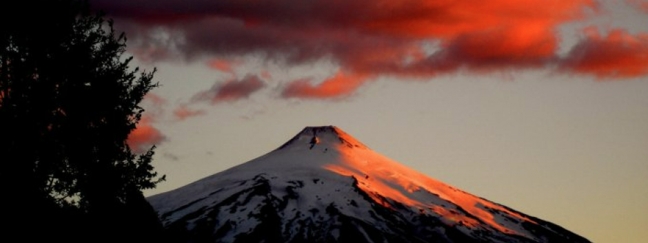 El volcán Villarrica es un estratovolcán es muy visitado anualmente