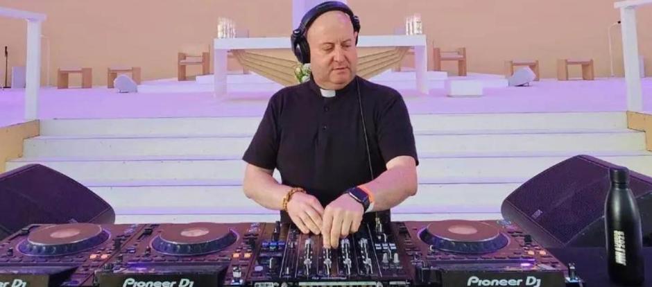 DJ Padre Guilherme, uno de los artistas invitados a la Fiesta de la Resurrección 2024