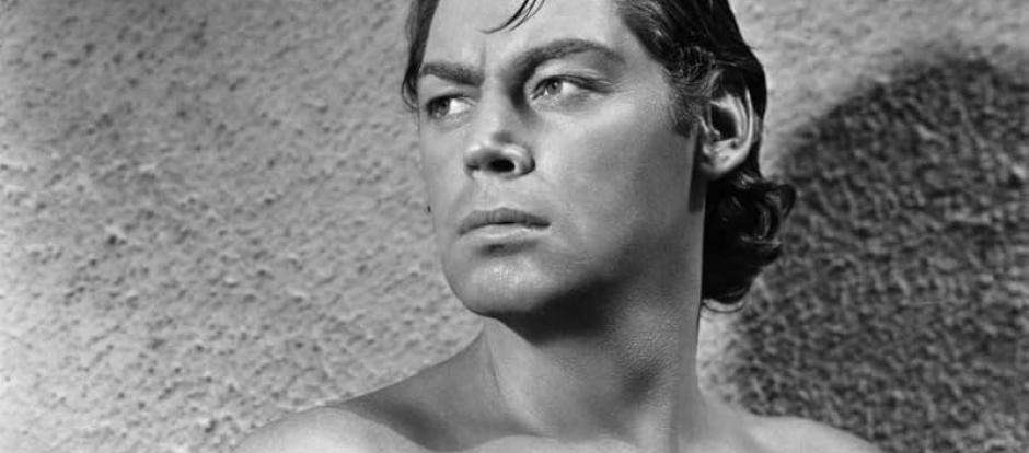 Johnny Weissmüller, en 'Tarzán y las sirenas'