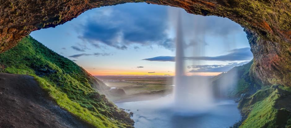 Cascada Seljalandsfoss en Islandia.