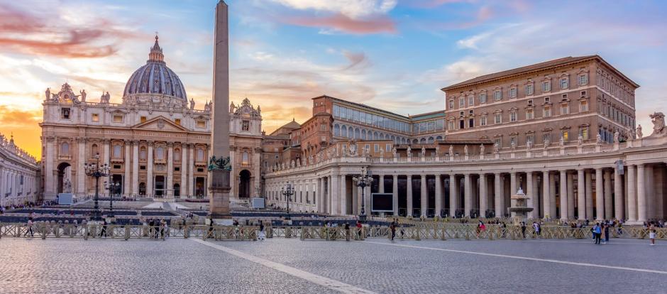 Roma sigue como uno de los destinos más deseados. En la imagen, Plaza de San Pedro en El Vaticano.