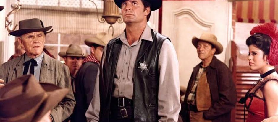 Fotograma de <i>También un sheriff necesita ayuda</i>