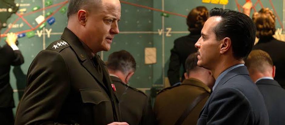 Brendan Fraser y Andrew Scott, en <i>Tiempo de victoria</i>