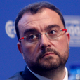 Adrián Barbón caras