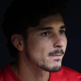 Julián Álvarez, en el banquillo del Metropolitano
