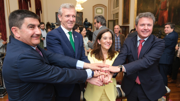 El delegado del Gobierno, el presidente de la Xunta, la alcaldesa y el secretario de Estado de Transportes