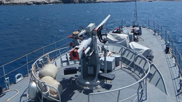 El Patrullero Tagomago en las inmediaciones de la isla de Perejil.