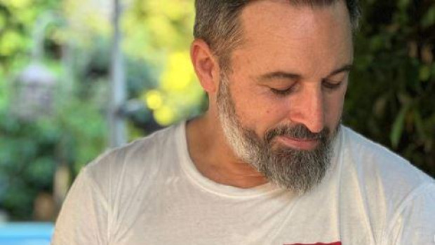 Abascal con su quinto hijo, Hernán