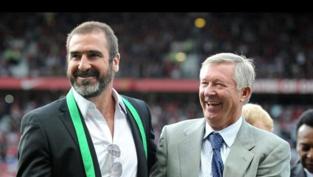 Éric Cantona criticó duramente al Manchester United por cesar a Sir Alex Ferguson como embajador global del club