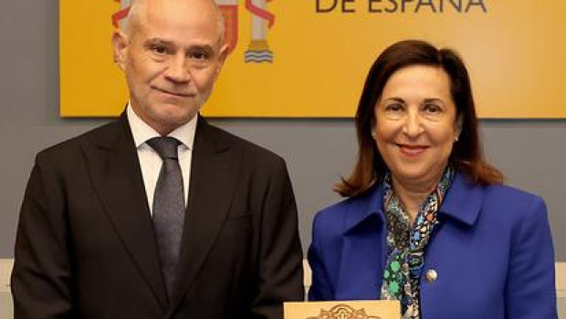 Margarita Robles, galardonada con el premio ‘Barakah’ de la Cámara de Comercio de Valladolid por su contribución a la mediación
