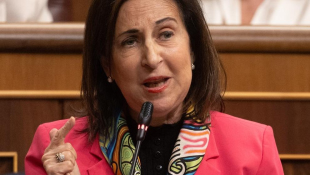Los ministros Margarita Robles y Fernando Grande-Marlaska en el Congreso