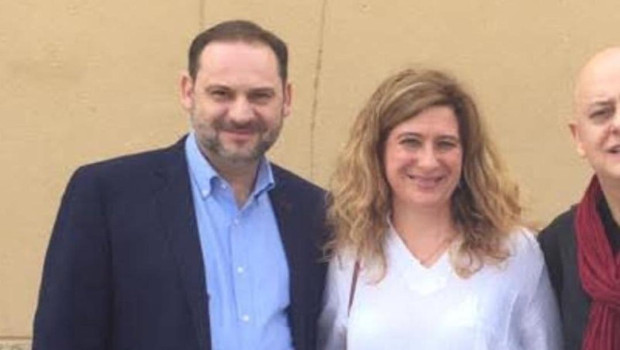 Leire Díez con José Luis Ábalos
