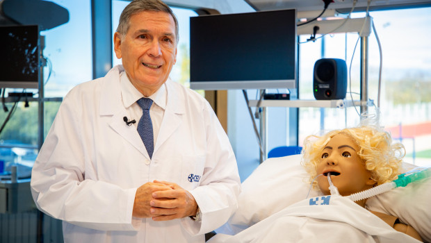 El decano de la Facultad de Medicina de la Universidad San Pablo CEU, Tomás Chivato