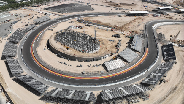 Vista aérea de la Monumental, la curva más impactante del Madring