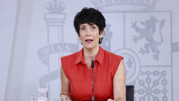 La portavoz del Gobierno, Elma Saiz, este martes en la Moncloa