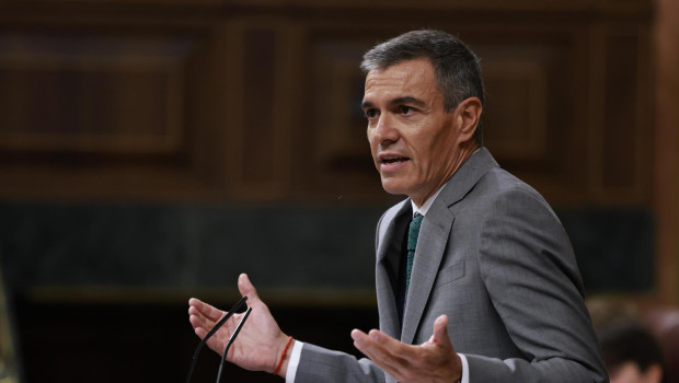 Pedro Sánchez responde a los portavoces de los grupos parlamentarios