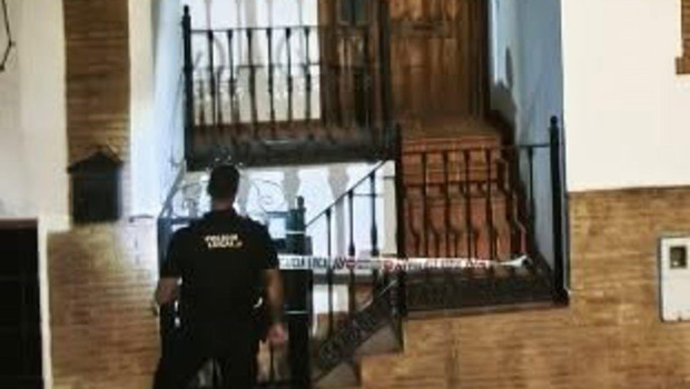 Actuación policial contra el intento de okupación de una vivienda en Íllora (Granada)