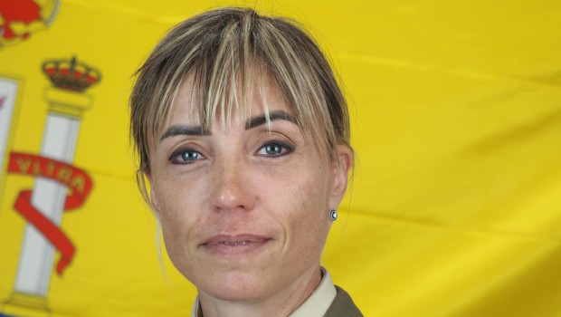 Esmeralda Ruiz Alonso es la primera mujer del Ejército de Tierra en ascender al empleo de suboficial mayor
