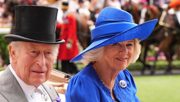 Los Reyes Carlos III y Camila