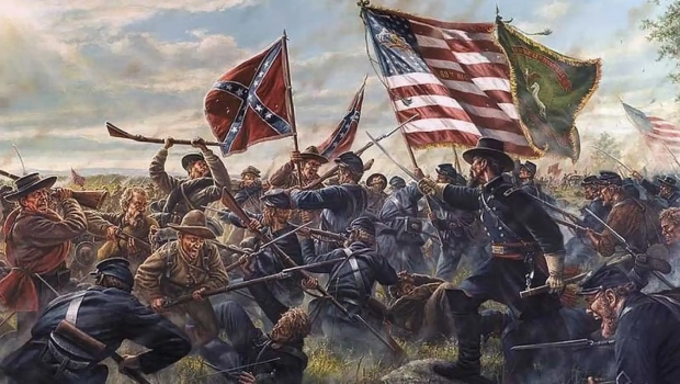 Cuadro sobre la Guerra de Secesión con las banderas de la Unión y la confederada.