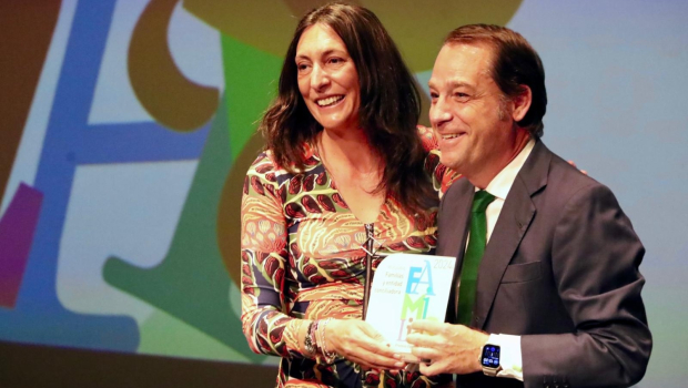 Los premios “Familias Andaluzas 2024” están otorgados por la Consejería de Inclusión Social, Juventud, Familias e Igualdad de la Junta de Andalucía
