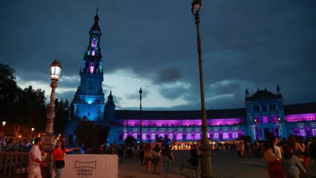 Ambiente en el concierto de la cantante Aitana en Icónica Santalucía Sevilla Fest. A 07 de junio de 2024