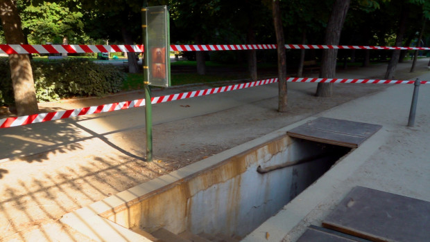 Entrada al refugio antiaéreo de El Retiro