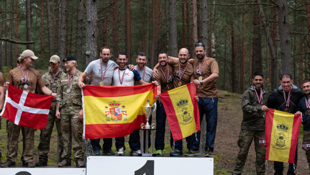 Vencedores por equipos de la carrera Baltic Warriors en Letonia