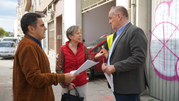 Concejales del PP de La Coruña durante una visita a la avenida de la Sardiñeira