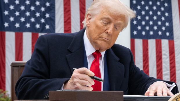 El presidente de Estados Unidos, Donald Trump, durante la firma del decreto de «aranceles recíprocos»