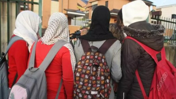 Vox quiere "frenar la islamización" de la educación andaluza
