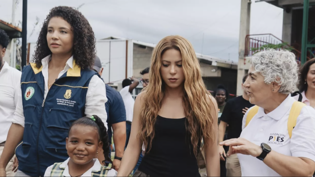 Shakira visitó este lunes la zona de Chocó, la más afectada por el terremoto