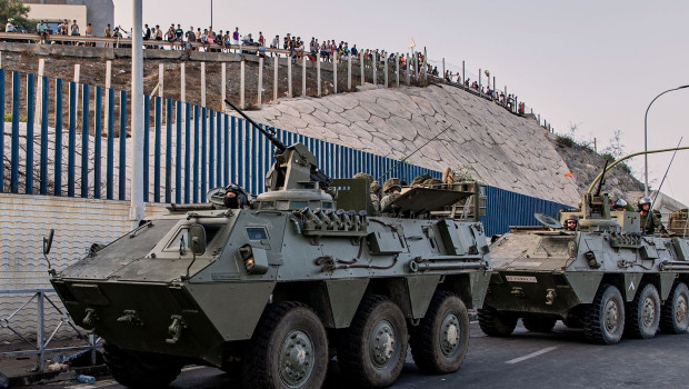 Blindados militares españoles en Ceuta