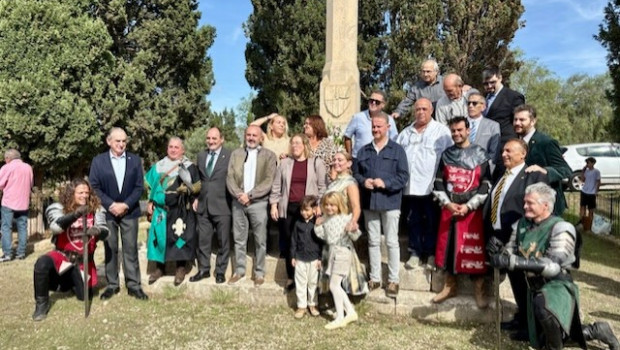Los asistentes al homenaje este domingo en Camp de Serralta