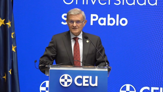 El teniente general Fernando López del Pozo, director general de Política de Defensa del Ministerio de Defensa, en el I Foro CEU Empresa, Sociedad y Cultura de Defensa