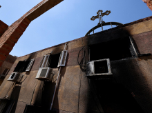 Imagen de los daños causados por el fuego del incendio del pasado domingo 14 de agosto en una iglesia copta en El Cairo