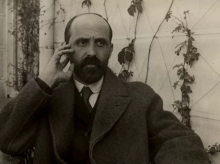 Juan Ramón Jiménez, en la terraza de su casa de la calle de Lista de Madrid, en 1923