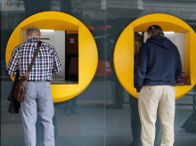 El TS sentencia que los jubilados de banca podrán pedir devolución de pagos a cuenta del IRPF