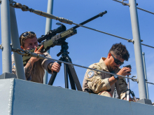 Ejercicio militar de abordaje “no cooperativo” a la fragata griega Navarinon