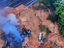 Imagen de la carretera destrozada en China