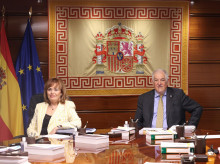 La vicepresidenta del Tribunal Constitucional, Inmaculada Montalbán y el presidente del Tribunal Constitucional, Cándido Conde-Pumpido