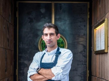 (Foto de ARCHIVO)
Vïctor Infante, chef de Ancestral

REMITIDA / HANDOUT por GUÍA REPSOL
Fotografía remitida a medios de comunicación exclusivamente para ilustrar la noticia a la que hace referencia la imagen, y citando la procedencia de la imagen en la firma
10/3/2025