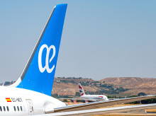 Avión de Air Europa aterrizando en España