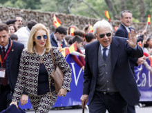 El matrimonio acude a la 18 edicióndel premio Carlos V en Yuste (Caceres)