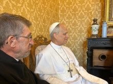 El Papa León XVI junto al padre Del Moral