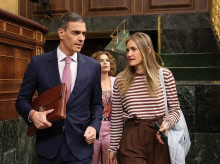 El presidente del Gobierno, Pedro Sánchez, junto a la ministra para la Transición Ecológica, Sara Aagesen