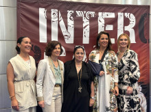 De izquierda a derecha: Lorena Castillejo, Clara Moreno, Anabel Mialdea, Angelina Cáceres y María José Pliego