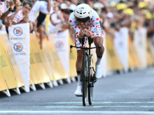 Tadej Pogacar durante la crono del Tour de Francia